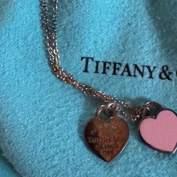 Return to Tiffany Mini Double Heart - Picture 2 of 2